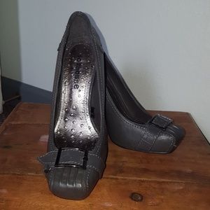 DOLLHOUSE Heels